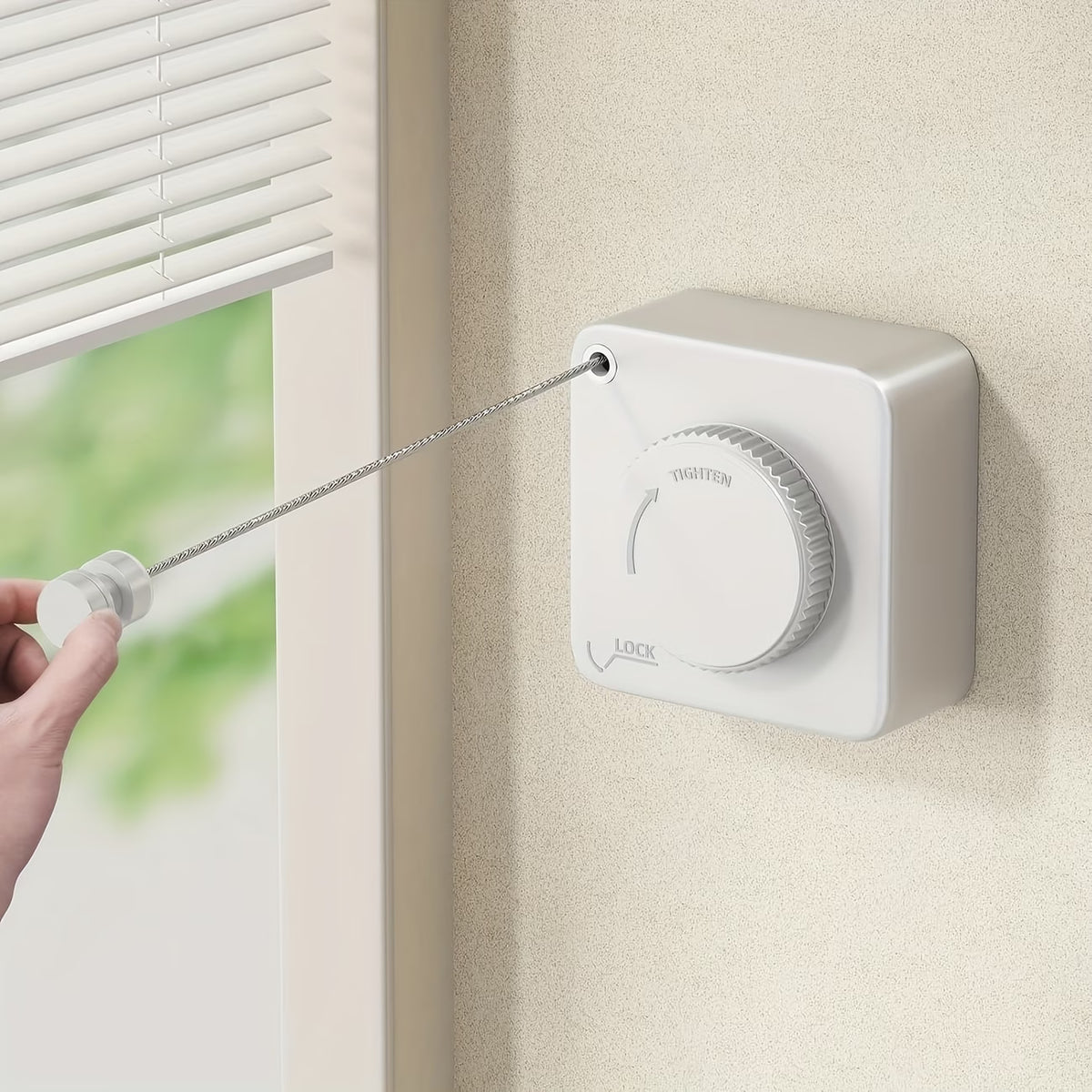 LineLux™ Retractable Drying Line